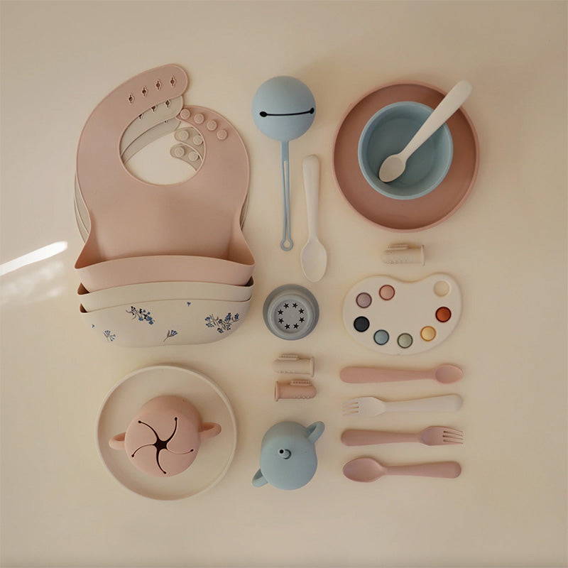 Silicone Baby Bib - Blush