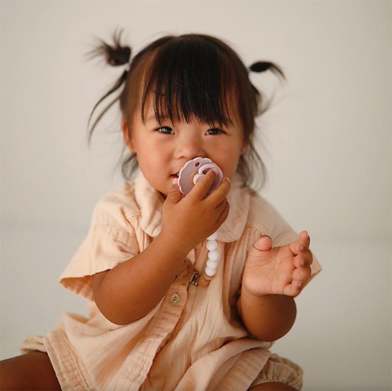 Daisy Silicon Pacifier - Baby Pink