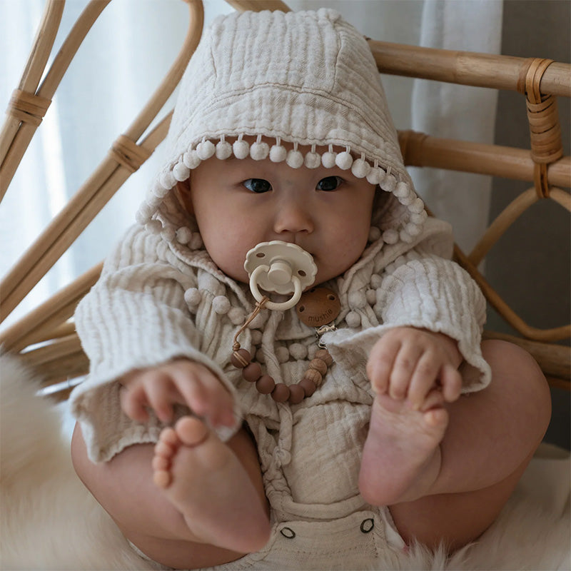Daisy Silicon Pacifier - Bright White