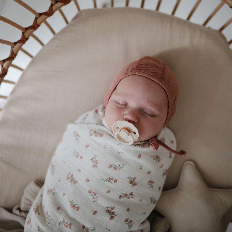 Daisy Silicon Pacifier - Cream