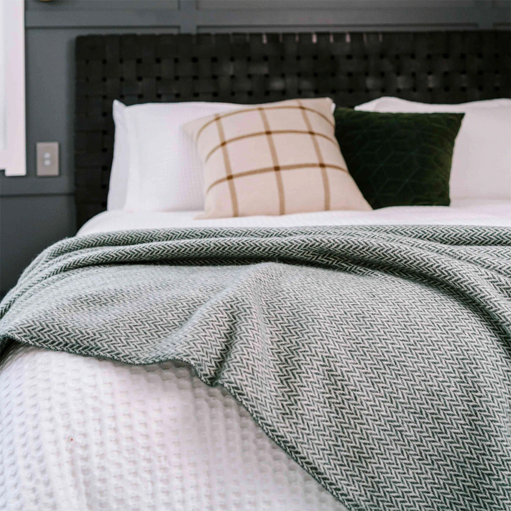 NZ Lambs Wool Throw | Goss Green Chevron
