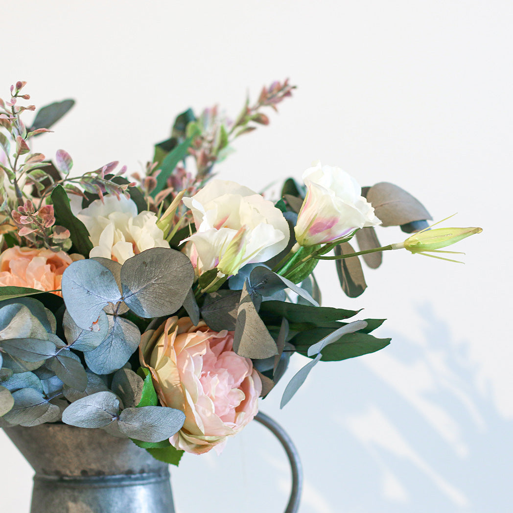 Mia | Floral Bouquet