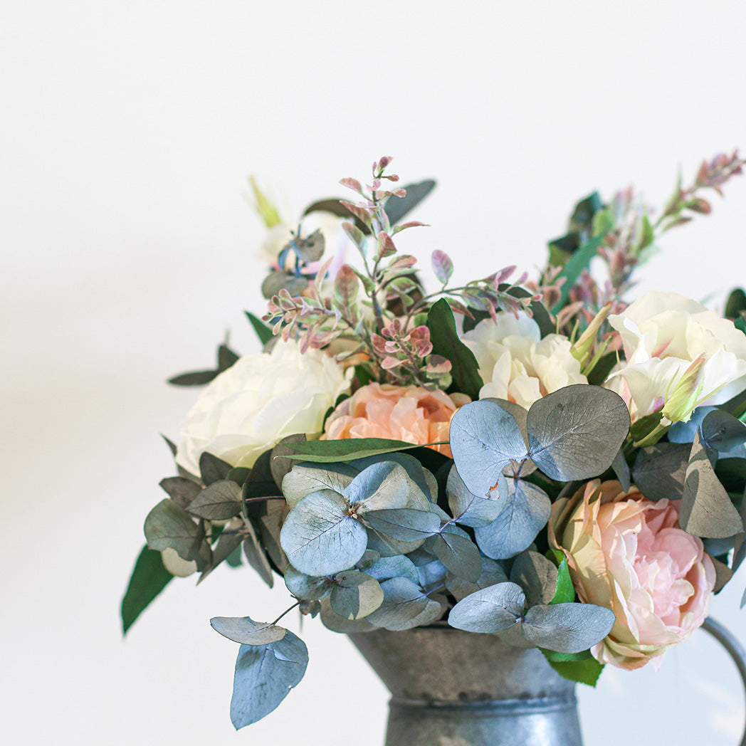 Mia | Floral Bouquet