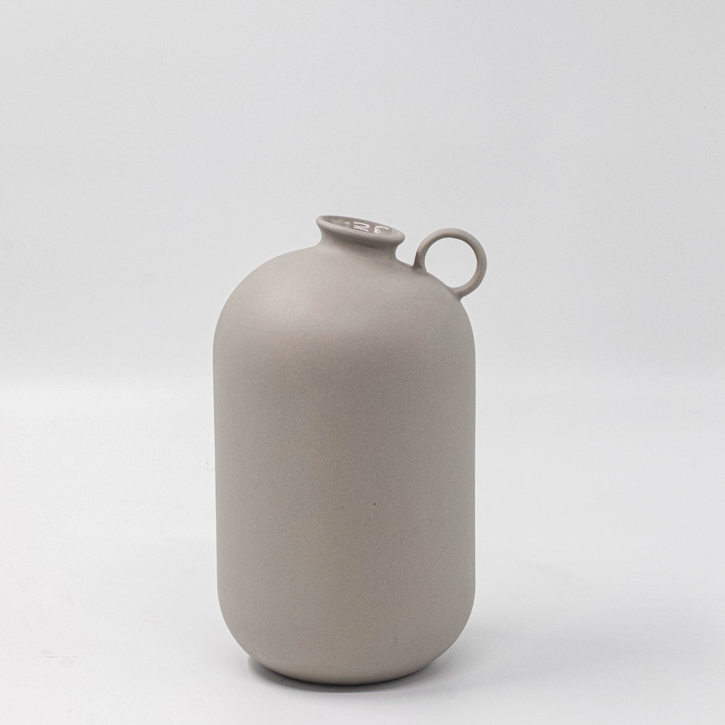 The Modern Vase - (m)