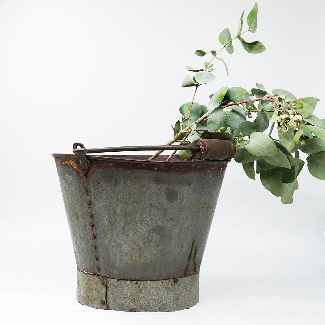Original Bucket w/ Wooden Handle (L)