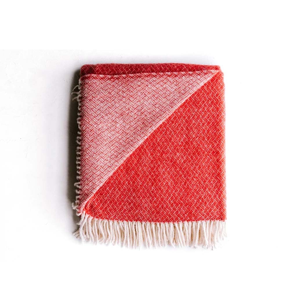 NZ Lambs Wool Throw | Rakaia Red Diamond