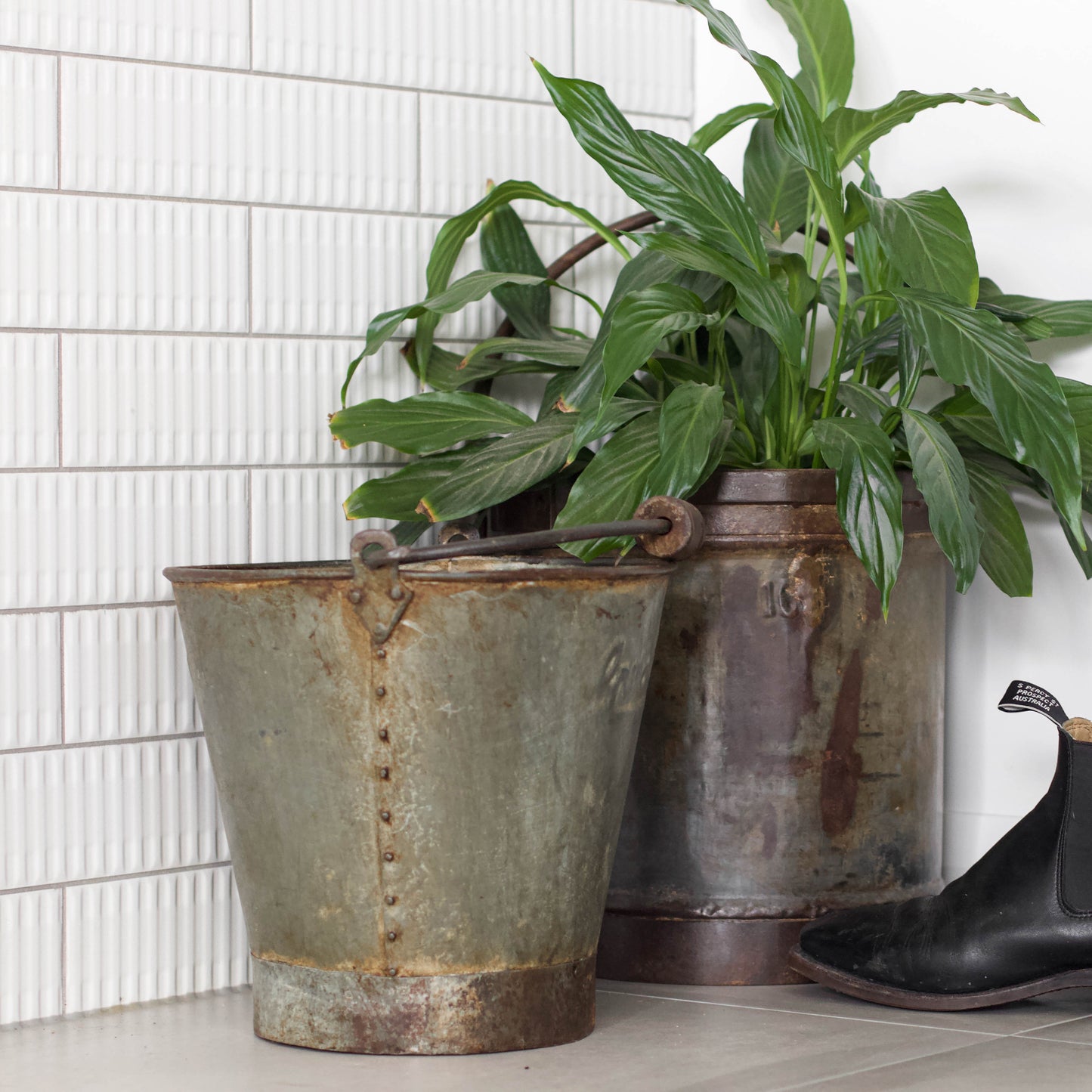 Original Bucket w/ Wooden Handle (L)
