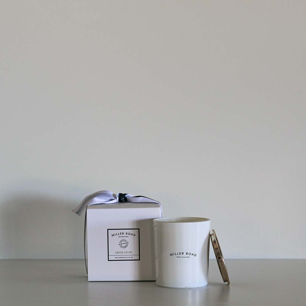 Luxury Candle - Coconut + Lime